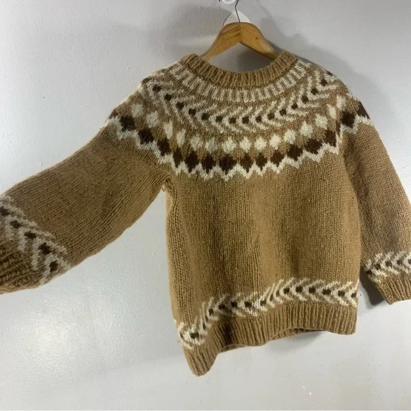 Vintage hand made wool sweater , cardigan fairy - Picture 4 of 11